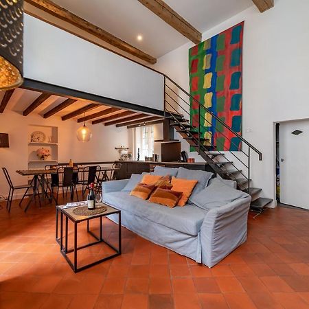 Une Nuit à Nîmes - Loft à la Maison Carrée Exterior foto