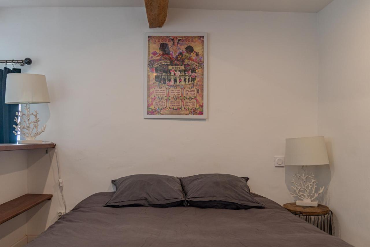 Une Nuit à Nîmes - Loft à la Maison Carrée Exterior foto